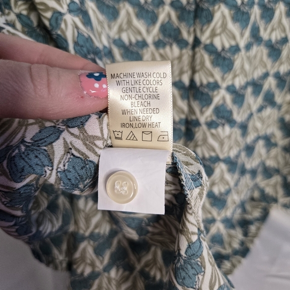 Max Studio Blue Floral Ruffle Sleeve Tunic Top Size Small - Picture 6 of 6